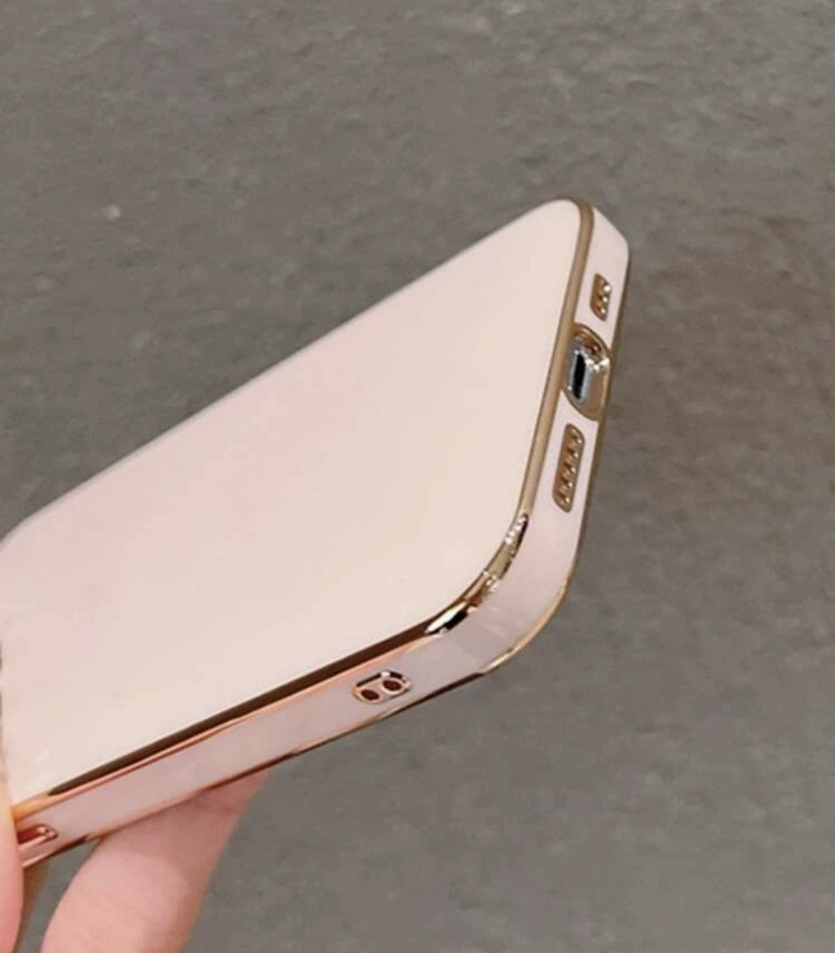 Silicone Case With Gold Colour Bumper - iPhone 15 Pro