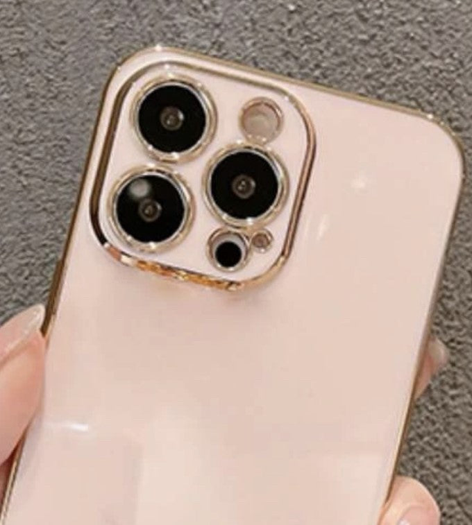 Silicone Case With Gold Colour Bumper - iPhone 15 Pro